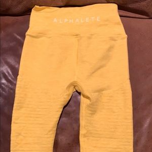 Alphalete Full lengthed ribbed leggings